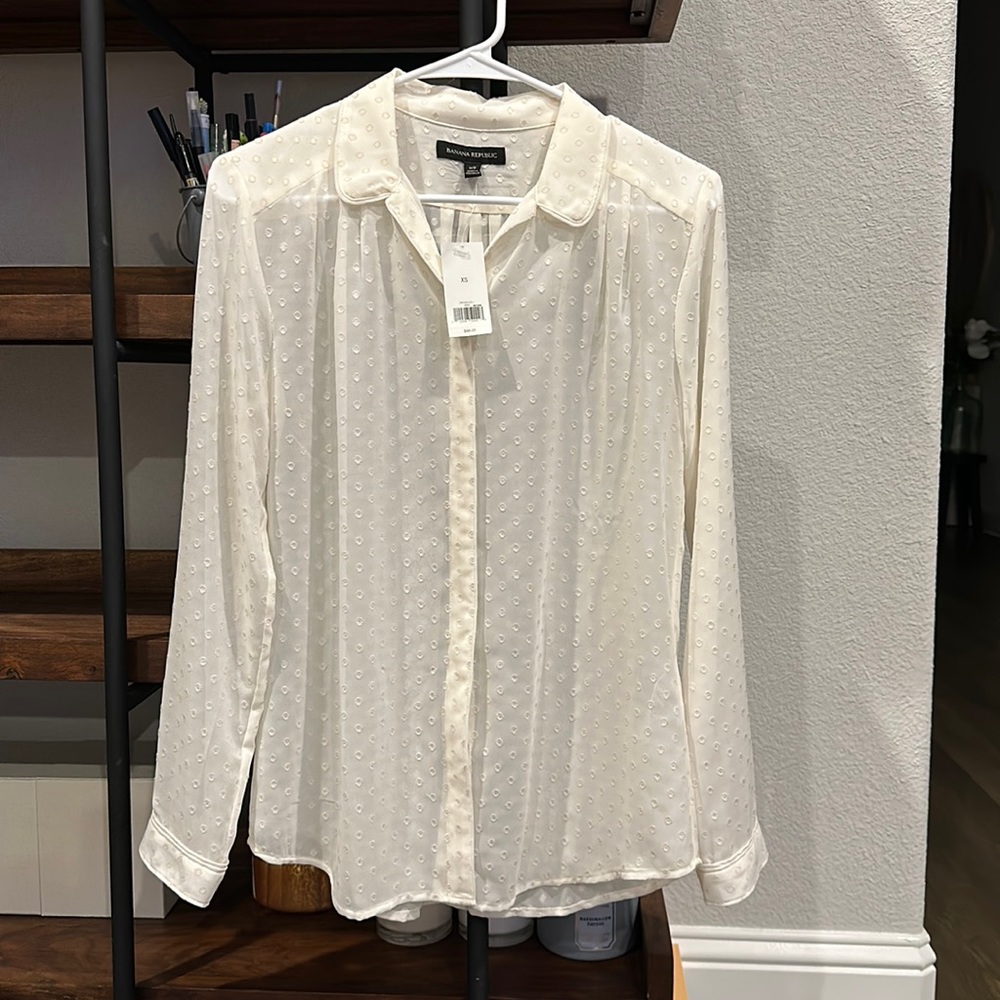 Banana Republic Polka Dot Blouse in XS